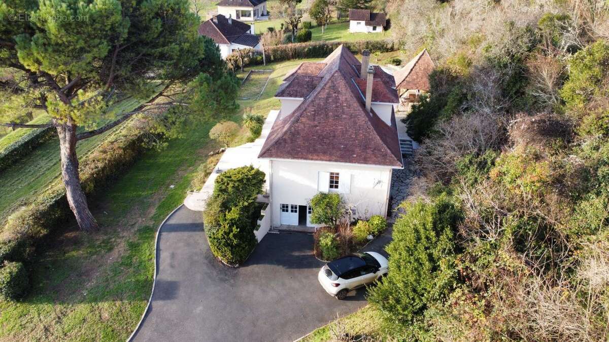 Maison périgourdine avec piscine au Bugue - photo 4