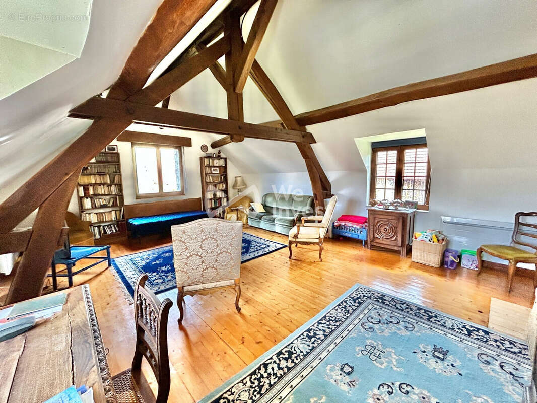 Maison à JOUY
