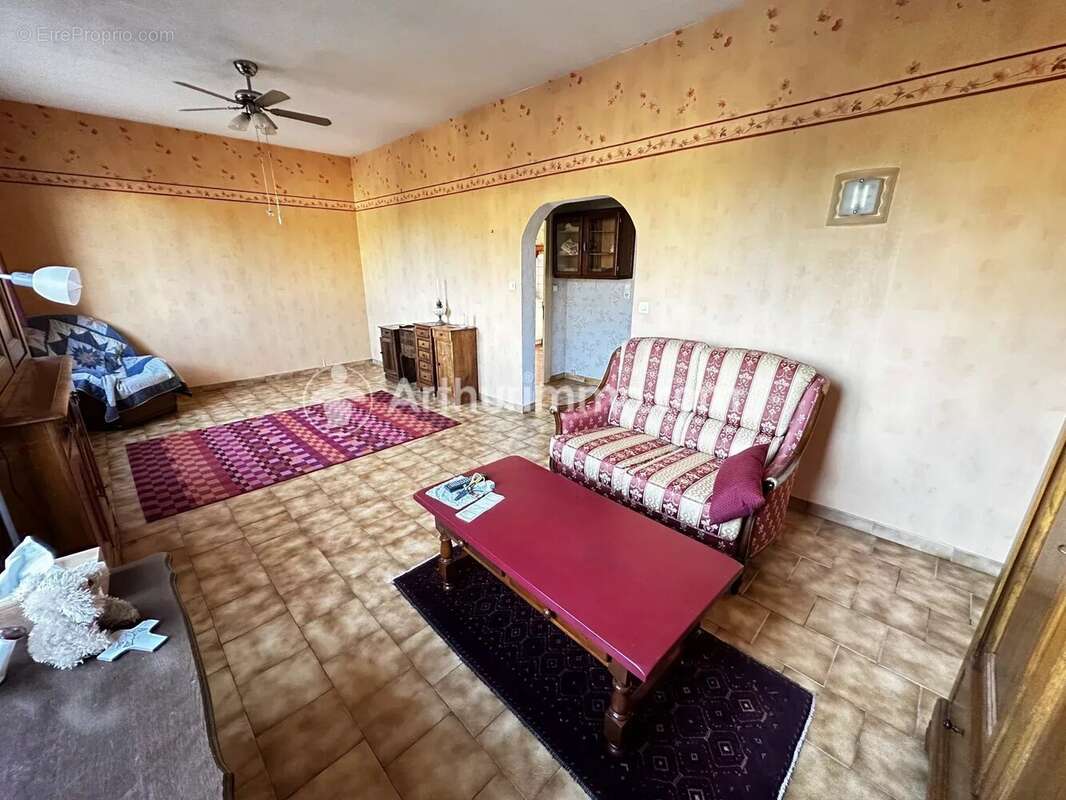 Maison à MONTPON-MENESTEROL