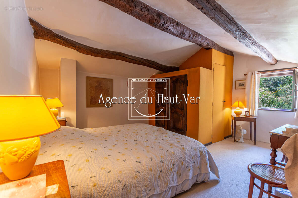 Maison à FAYENCE
