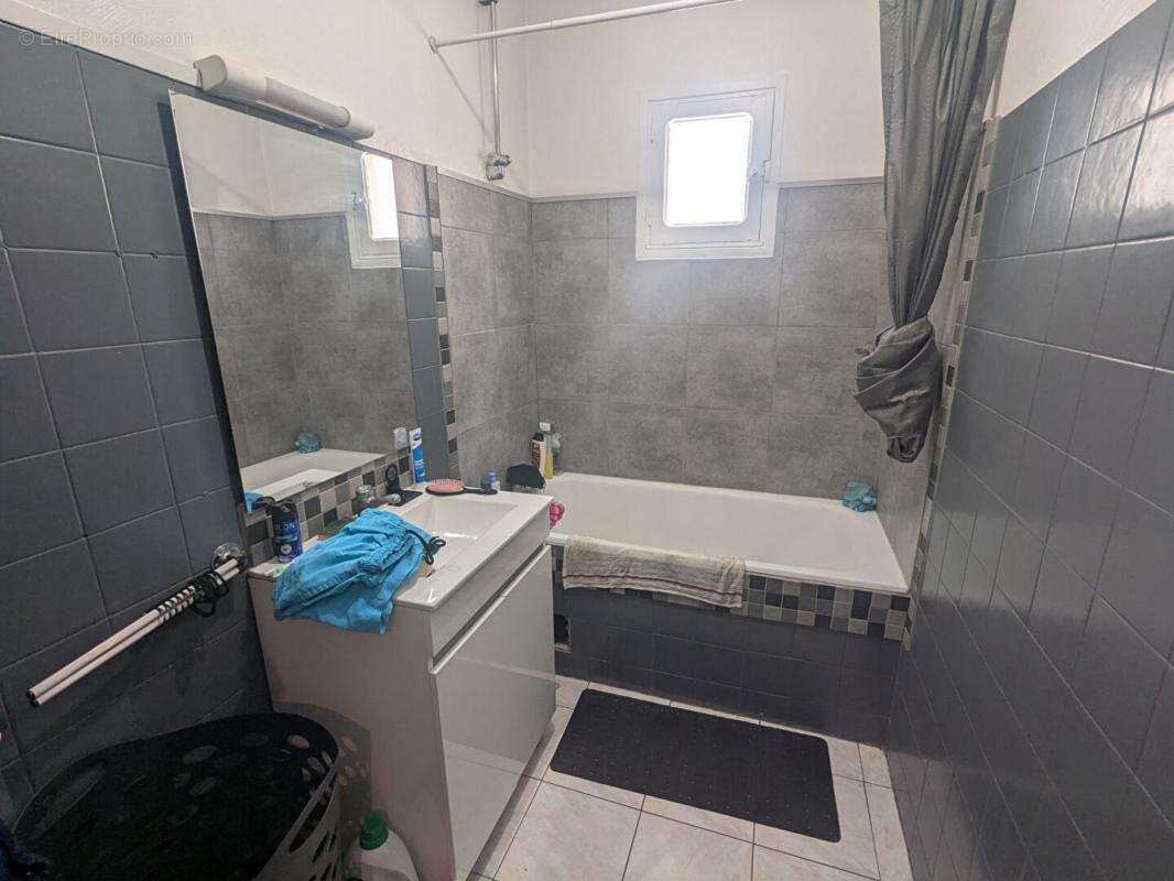 Appartement à BEZIERS