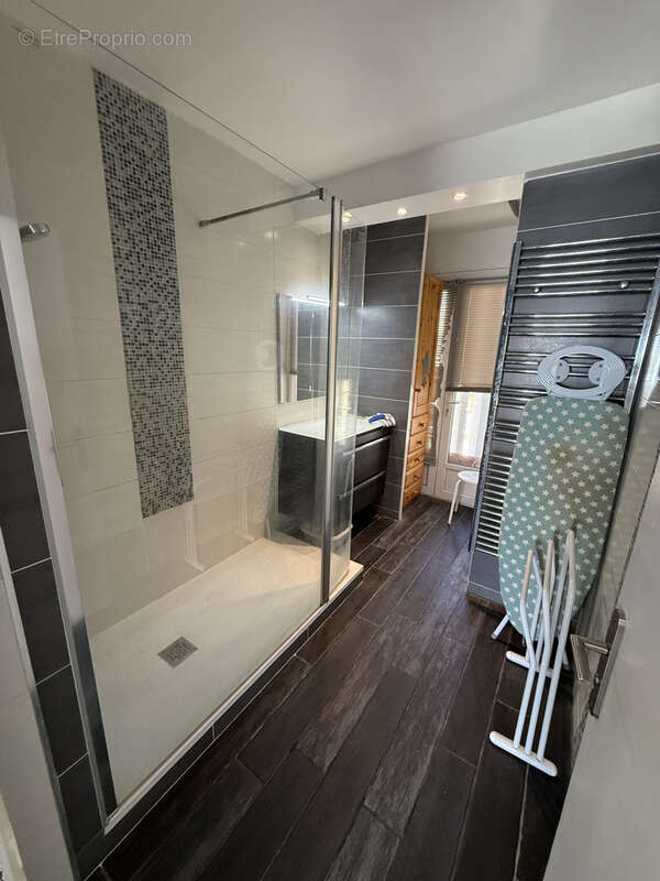 Appartement à LA VALETTE-DU-VAR