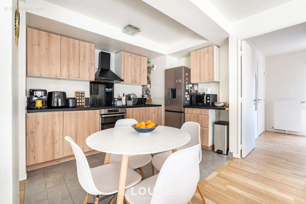 Appartement à VELIZY-VILLACOUBLAY