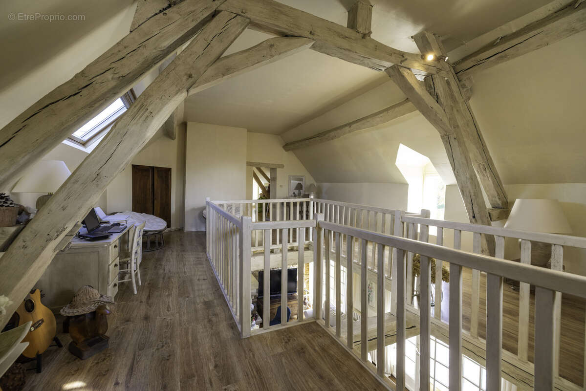 Maison à URZY