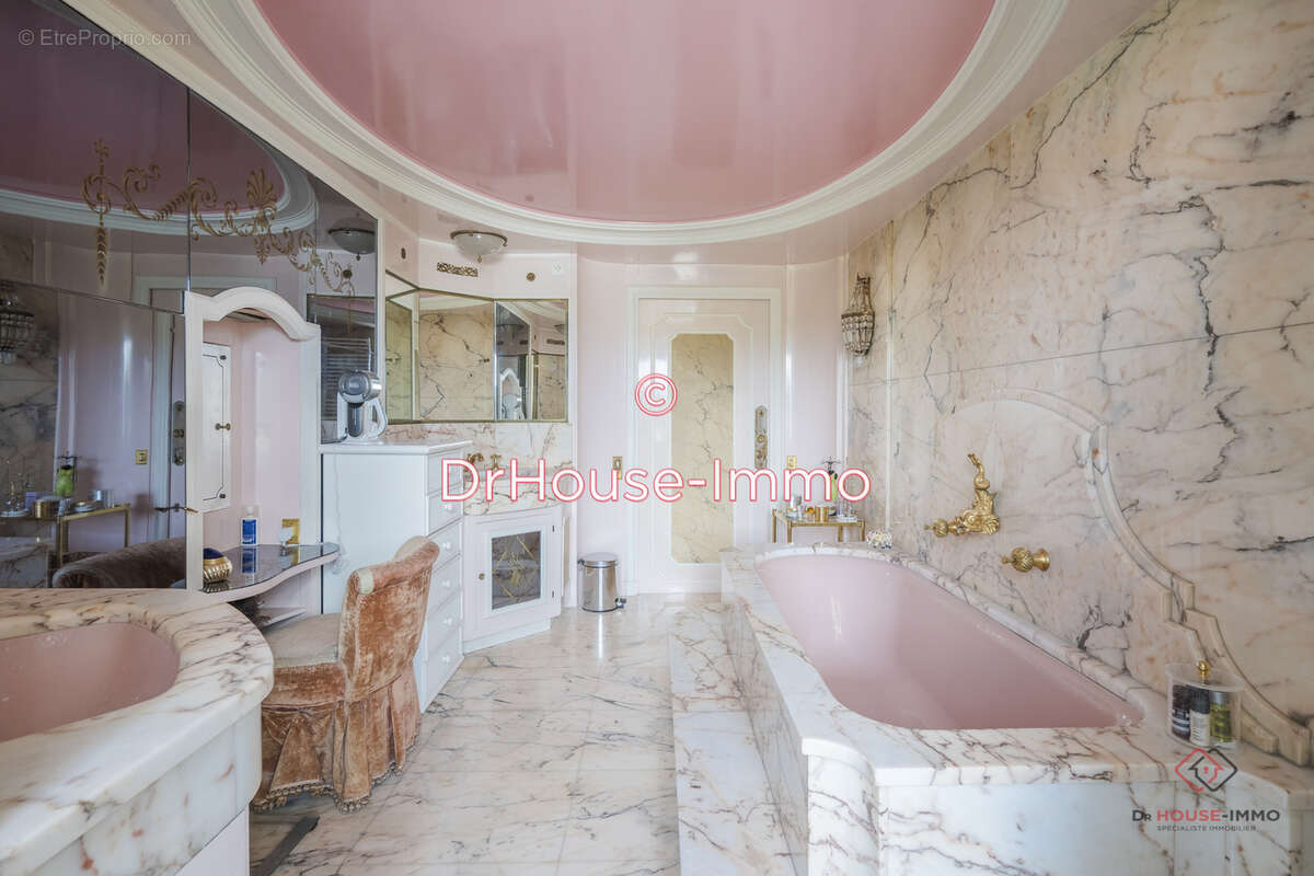 Maison à BRY-SUR-MARNE