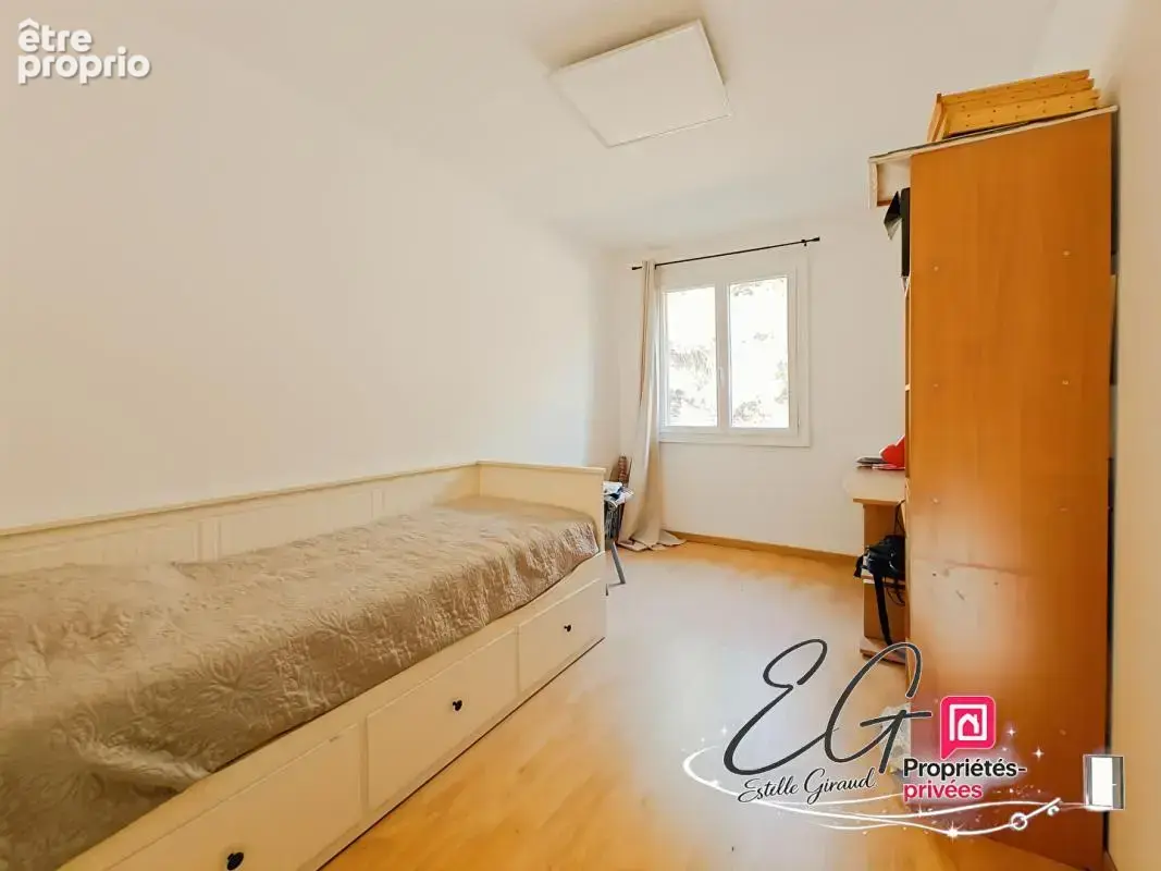 Villa de plain pied, 3 Chambres, Garage, Terrasse, Plus de 3 200 m² de terrain - photo 11