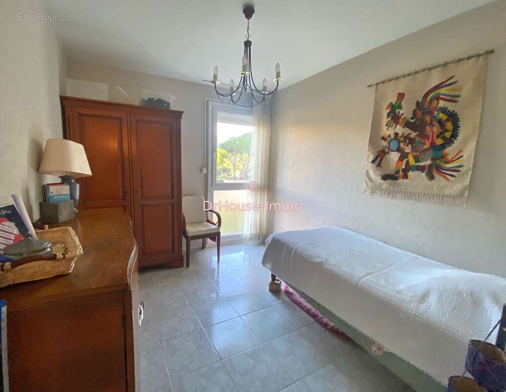 Appartement à MARSEILLE-9E