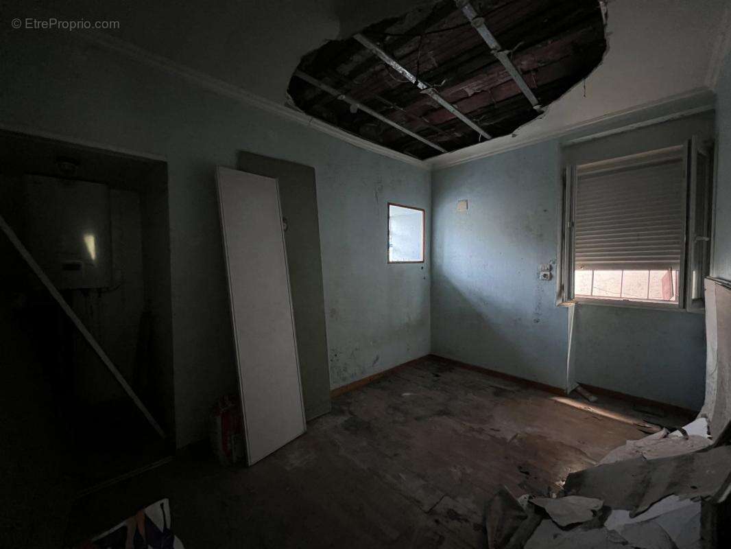 Maison à DECAZEVILLE