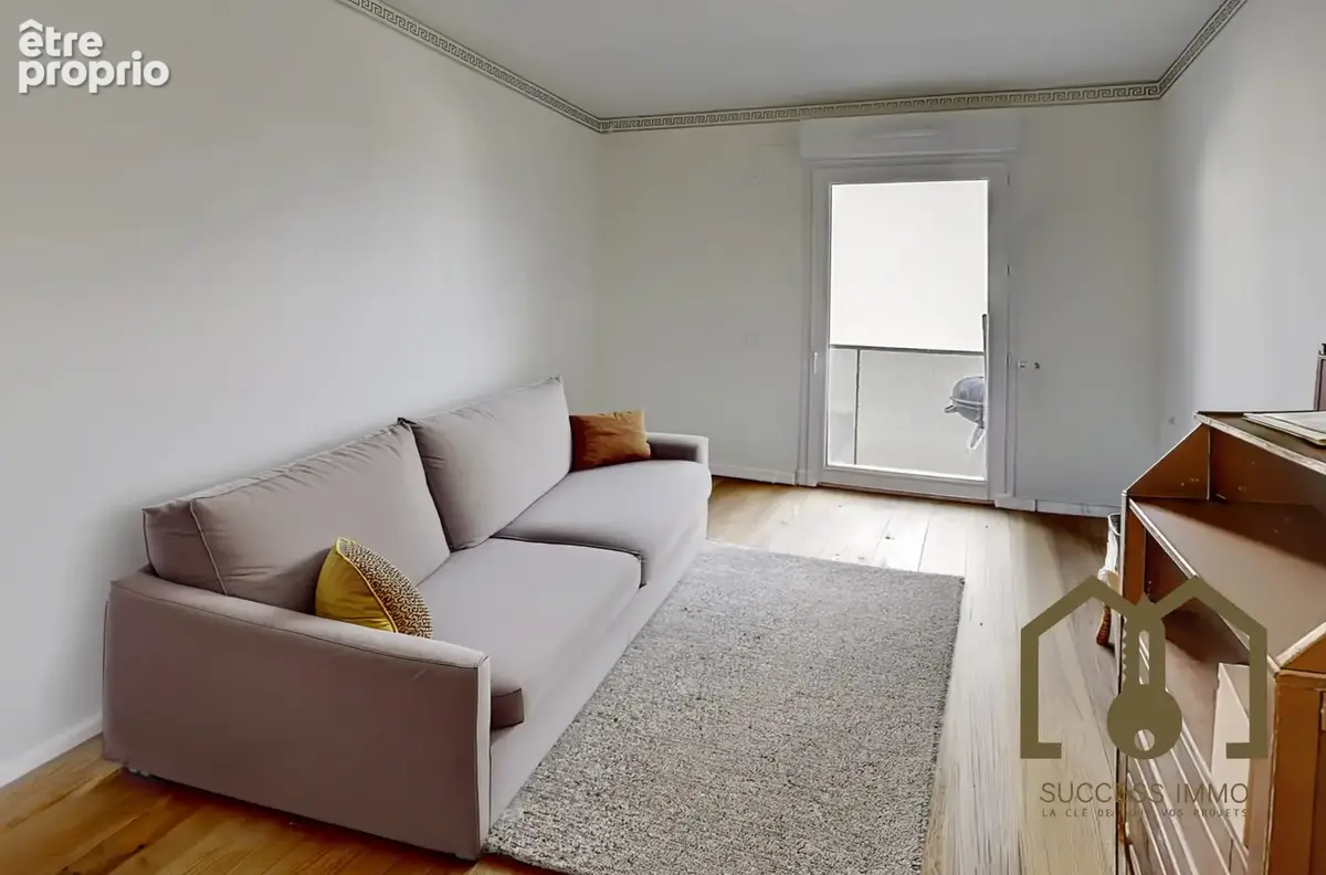 Appartement 69 m² à Venissieux  - photo 6