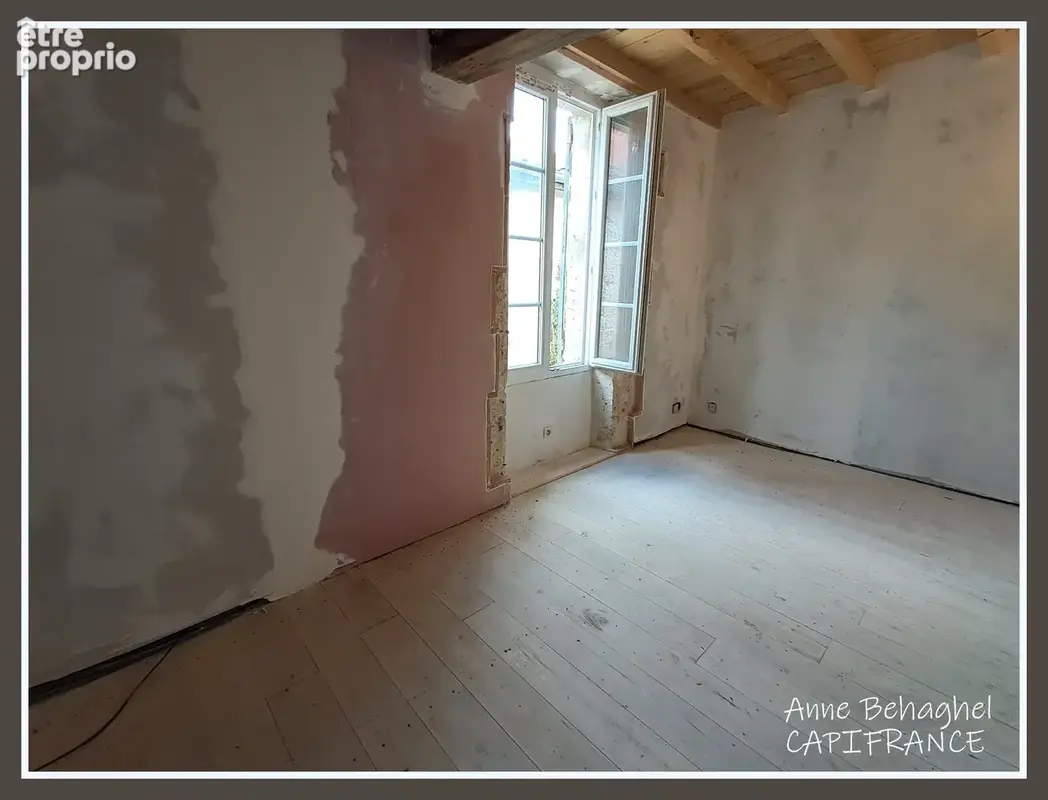 Lamontjoie Maison de village à vendre 196m2,à terminer de rénover - photo 16