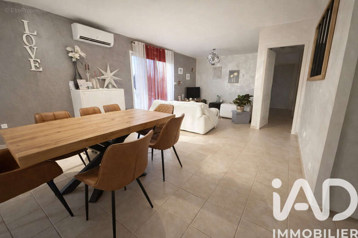 Photo 2 - Maison à TOUVRE