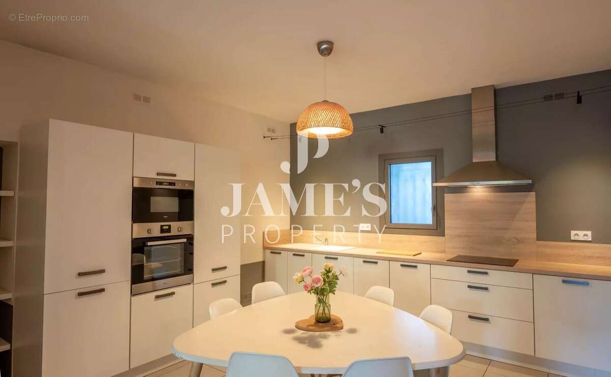 Appartement à SAINT-REMY-DE-PROVENCE