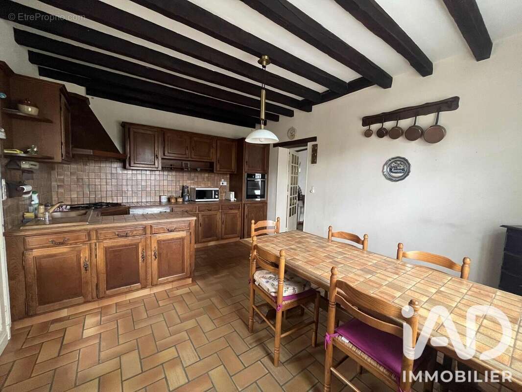 Photo 2 - Maison à GOMBERGEAN