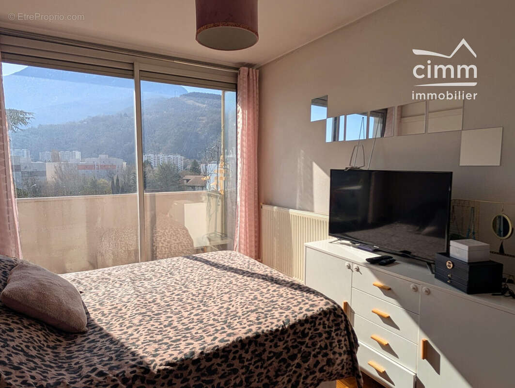 Appartement à SEYSSINET-PARISET