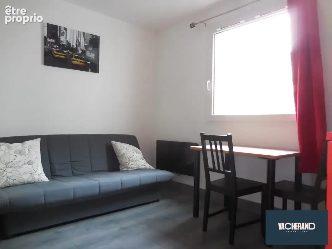 Appartement 1 pièce 17 m² à vendre à Lille (59000) - photo 2