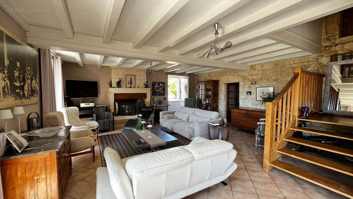 Maison à BALANZAC