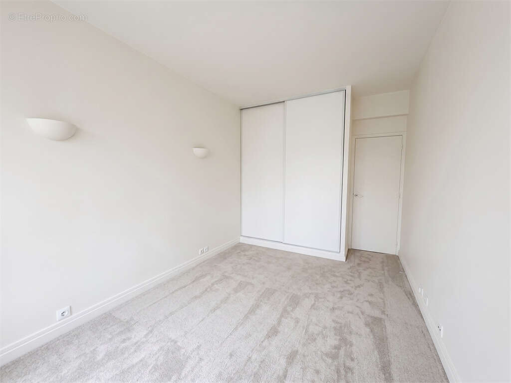 Neuilly-sur-Seine – Quartier Château  3 pièces au calme avec parking - photo 8