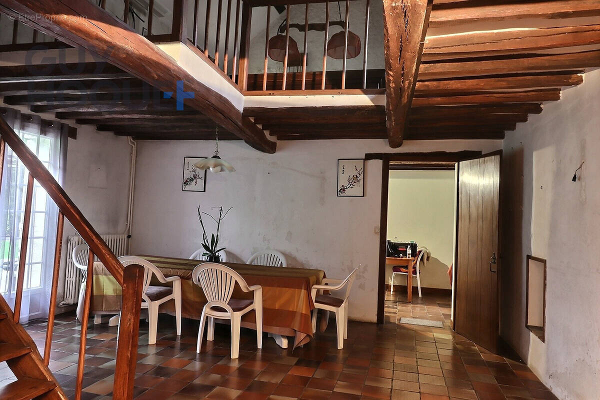 Maison à SABLONNIERES