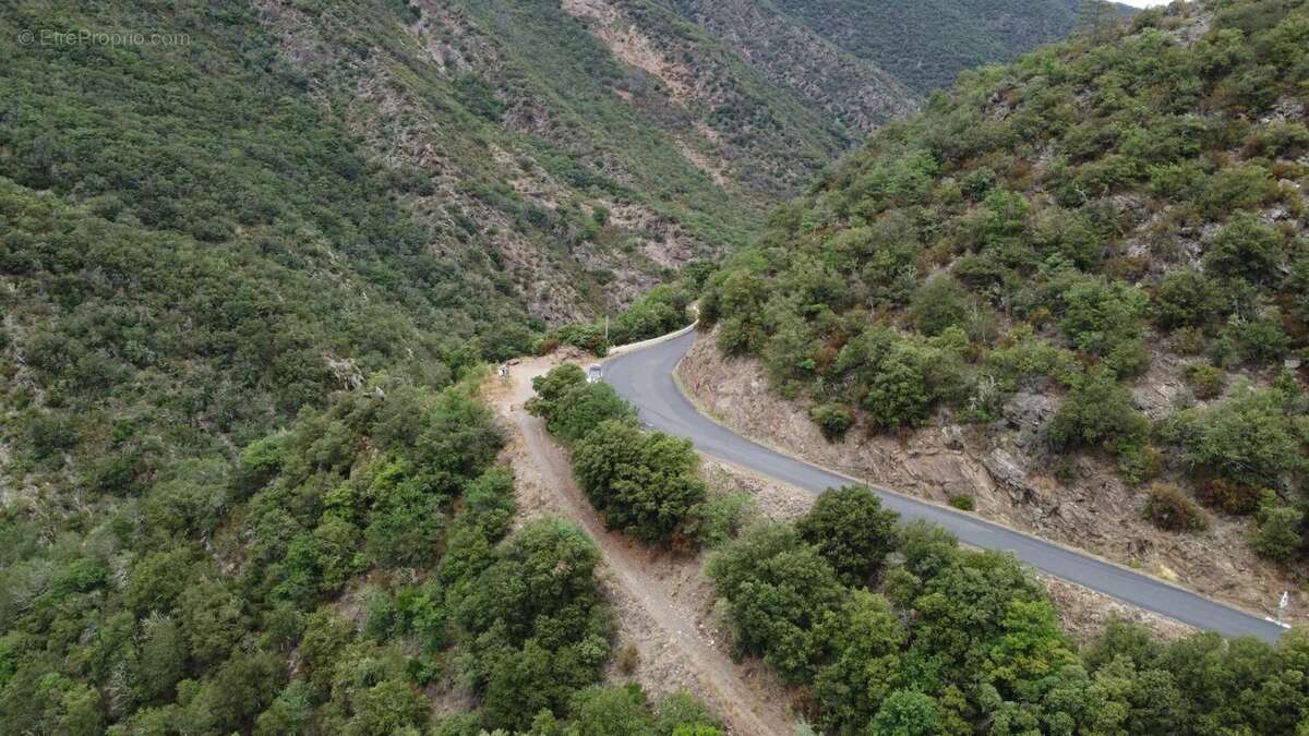 Terrain à BAILLESTAVY