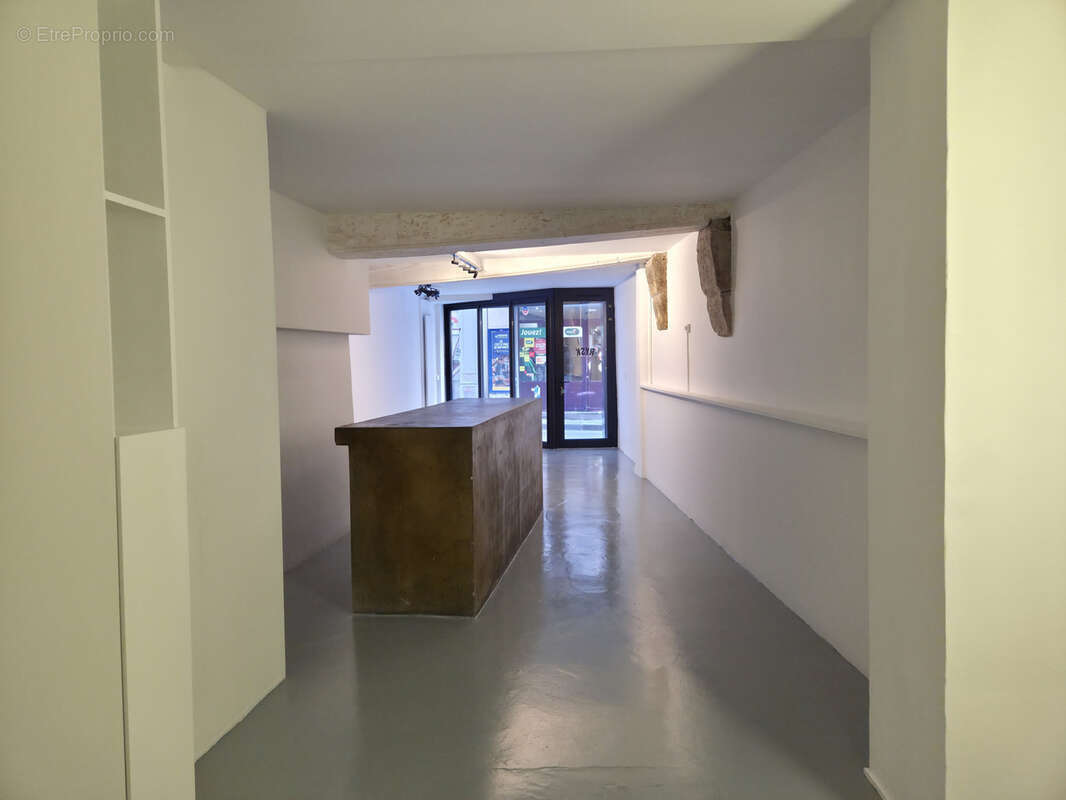 Local commercial a vendre - quartier sentier - photo 8
