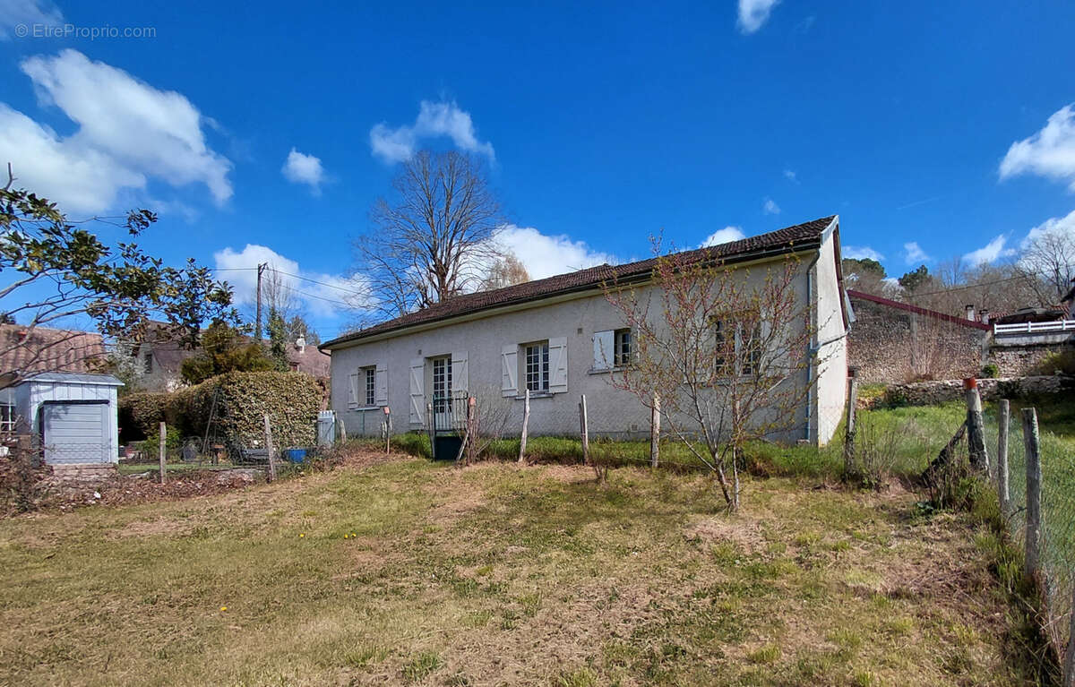 Maison à RAZAC-SUR-L'ISLE