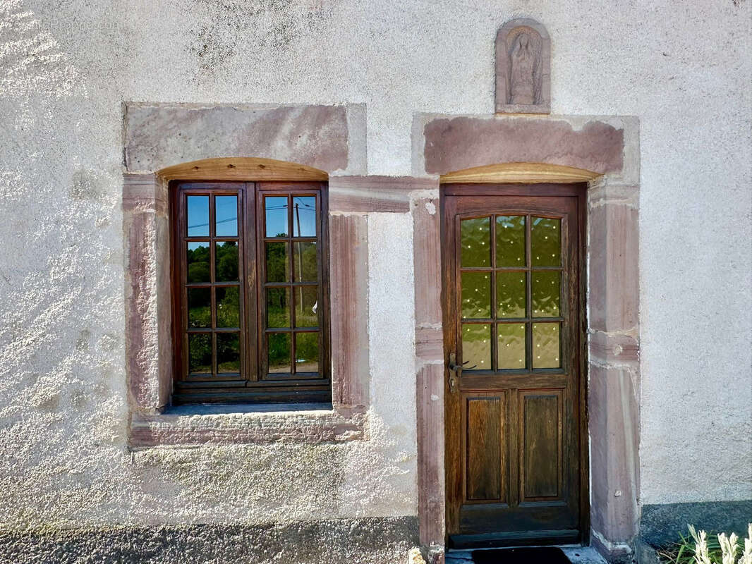 Maison à BEULOTTE-SAINT-LAURENT