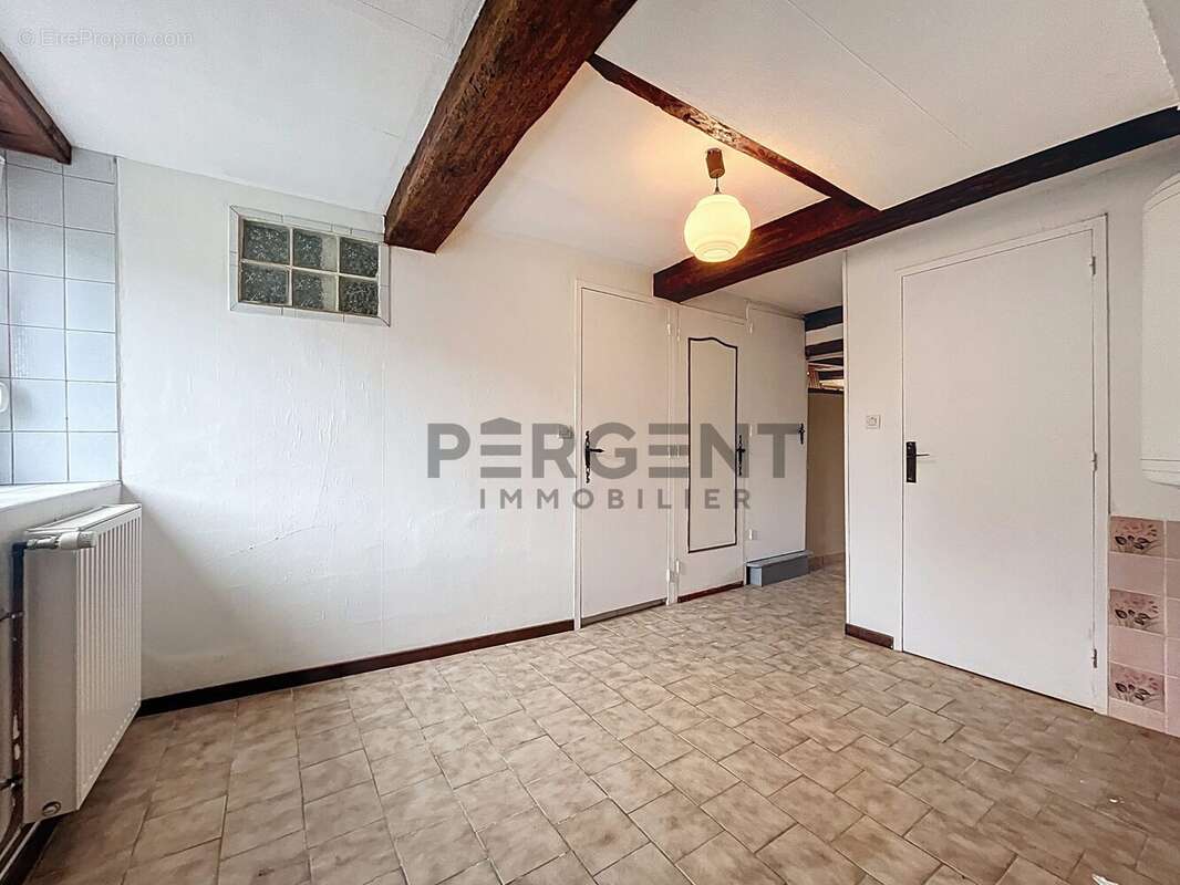 Maison à YVERNAUMONT