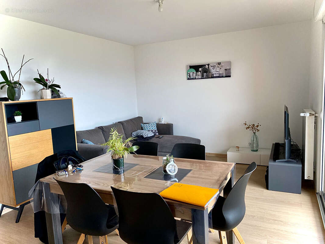 Appartement à CHAVAGNE