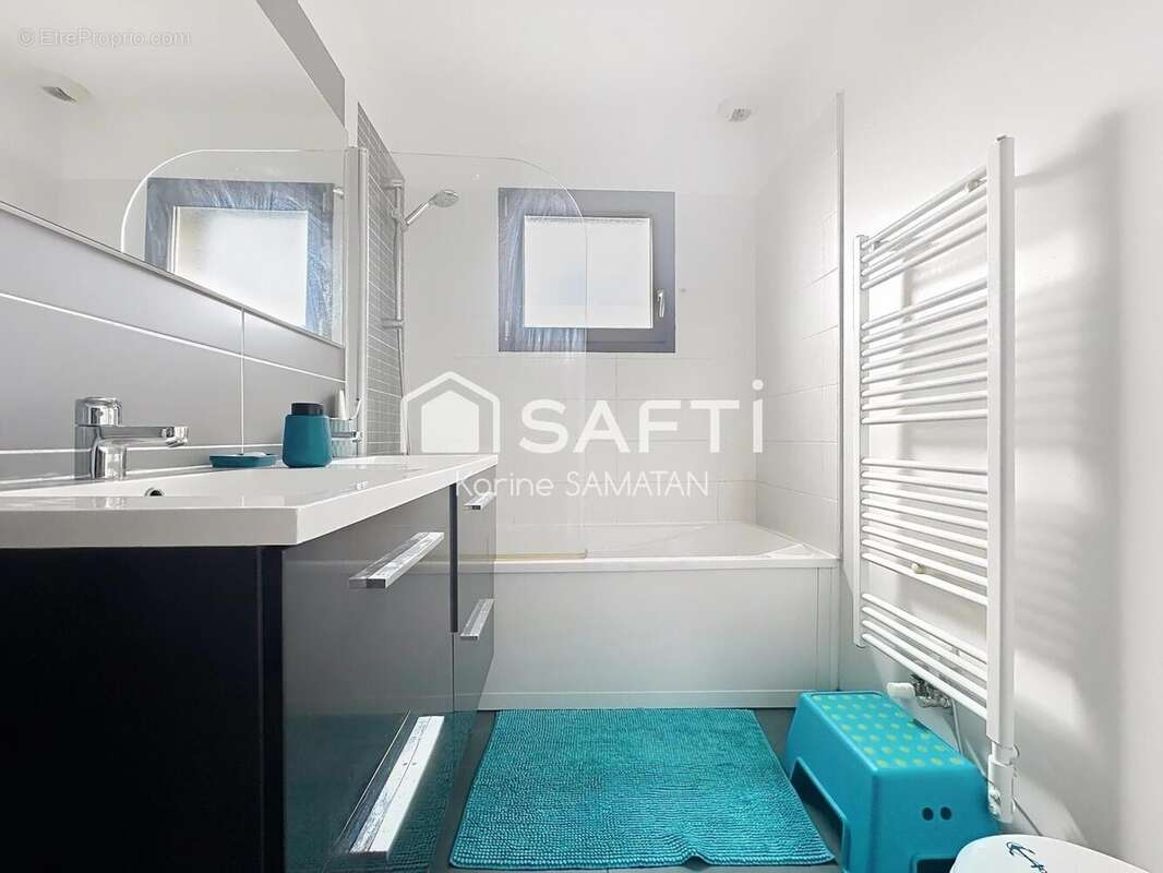 Photo 5 - Maison à LAPEYROUSE-FOSSAT