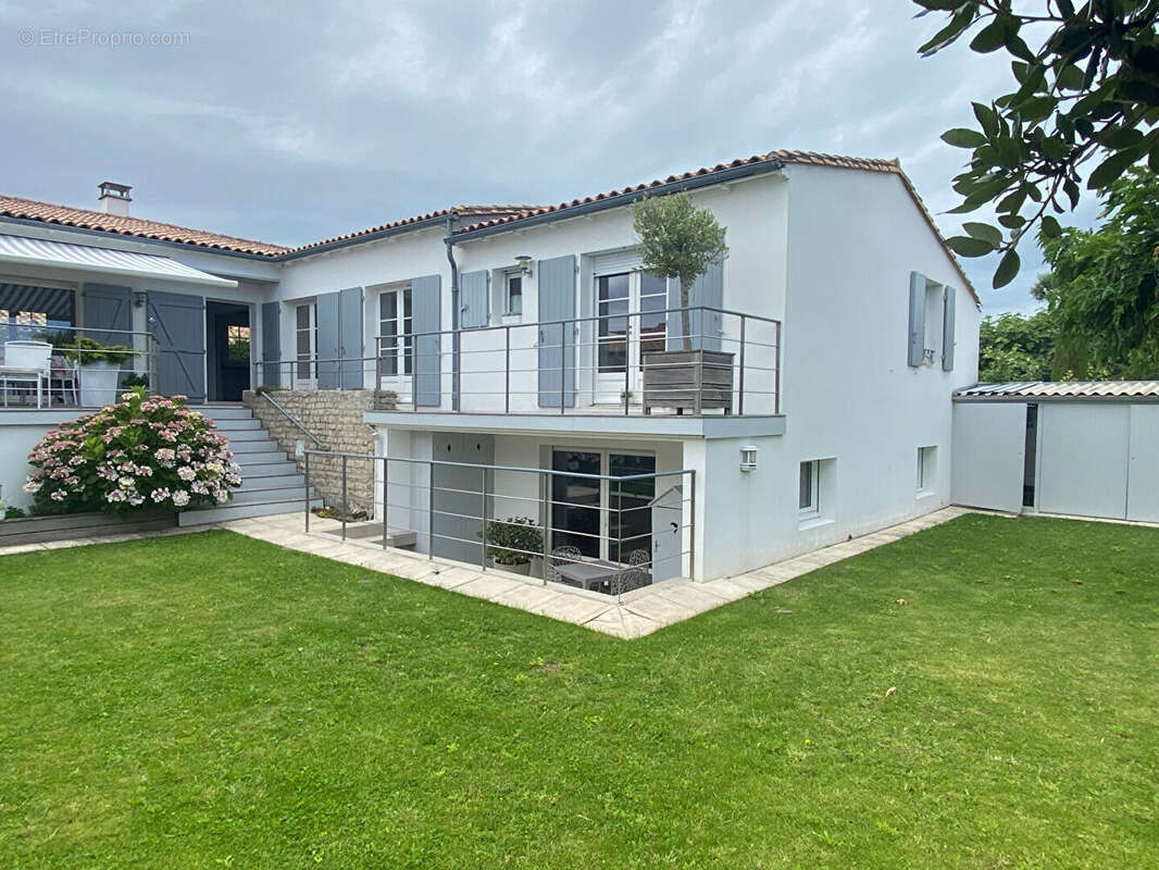 Maison à LA FLOTTE