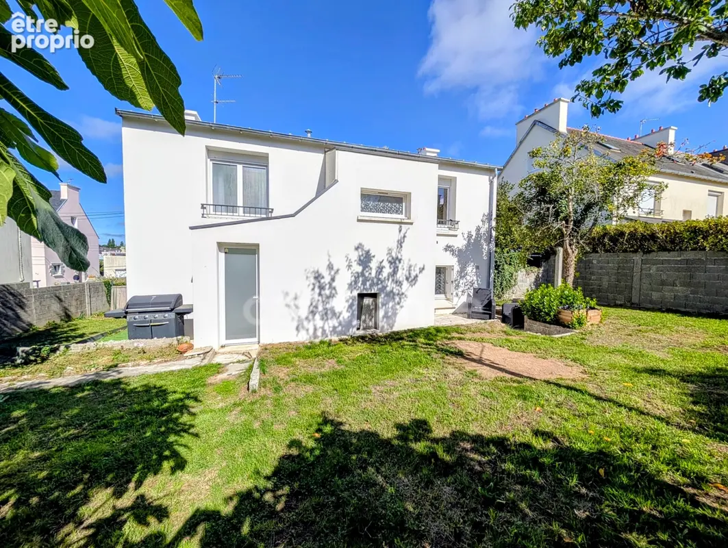 GUIPAVAS – Maison familiale non mitoyenne – 5 chambres – Rénovation complète – Écoles et commerces à pied - photo 17