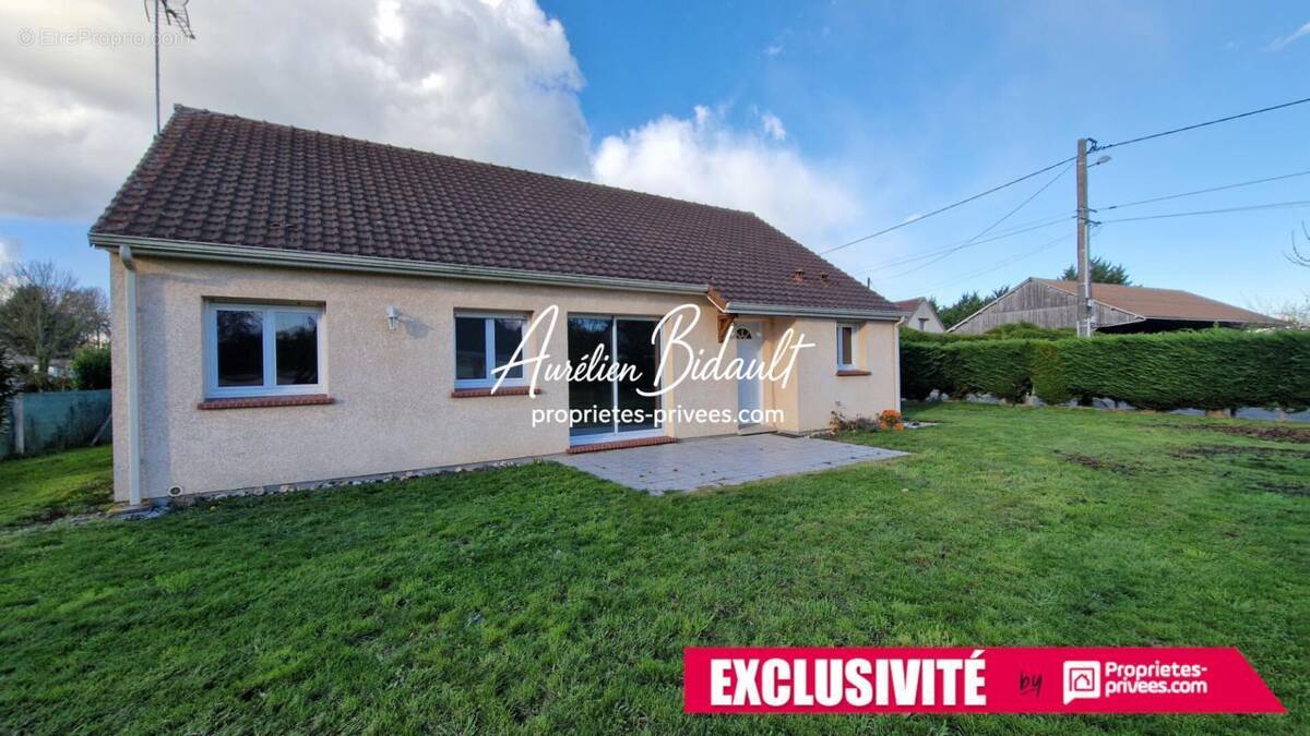 Maison à GROSSOEUVRE