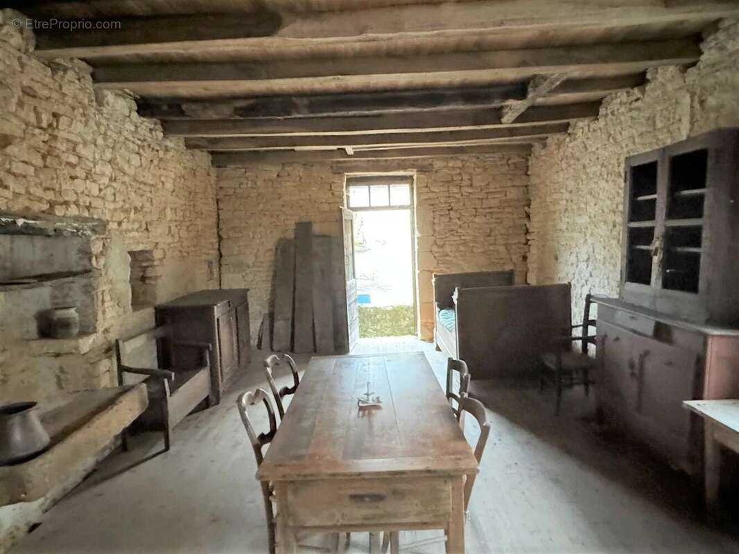 Maison à LES ARQUES