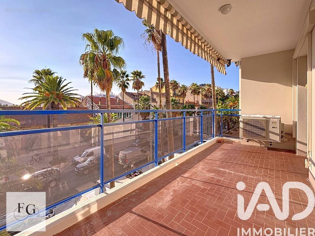 Photo 1 - Appartement à HYERES