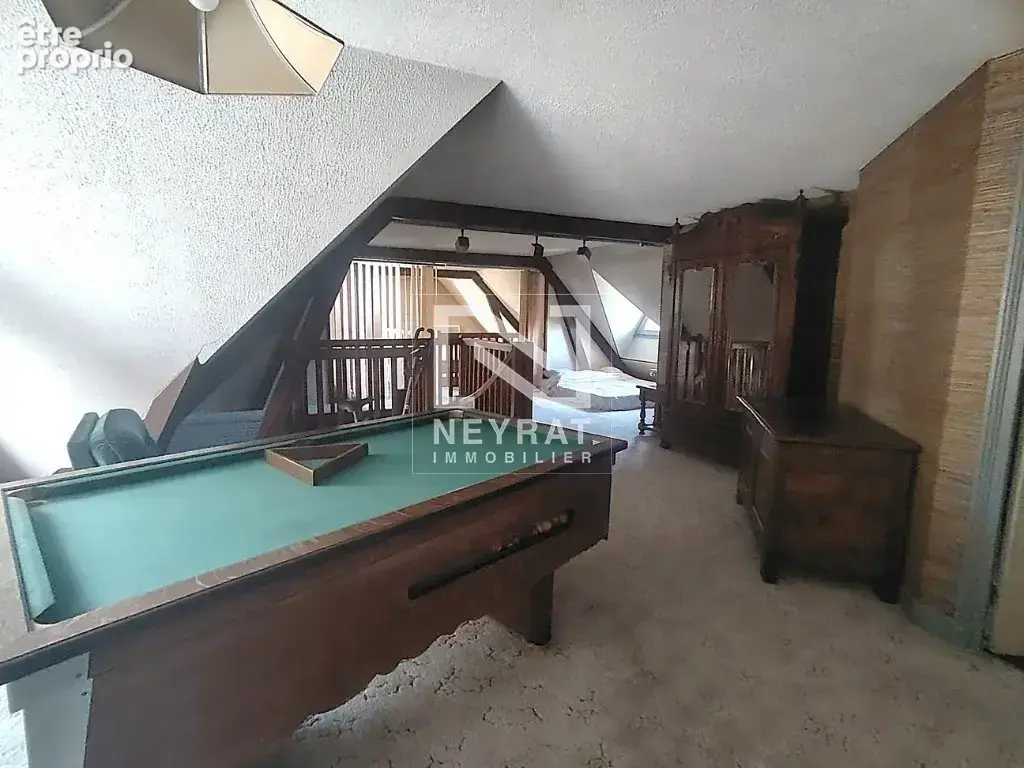 Maison 228 m² à Saint-Marcel  - photo 13