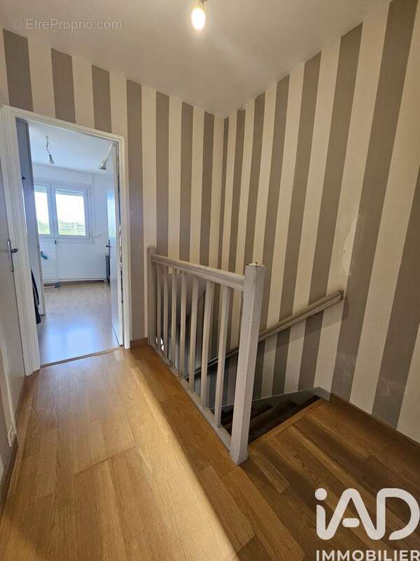 Photo 7 - Maison à SAINT-ETIENNE-DU-ROUVRAY