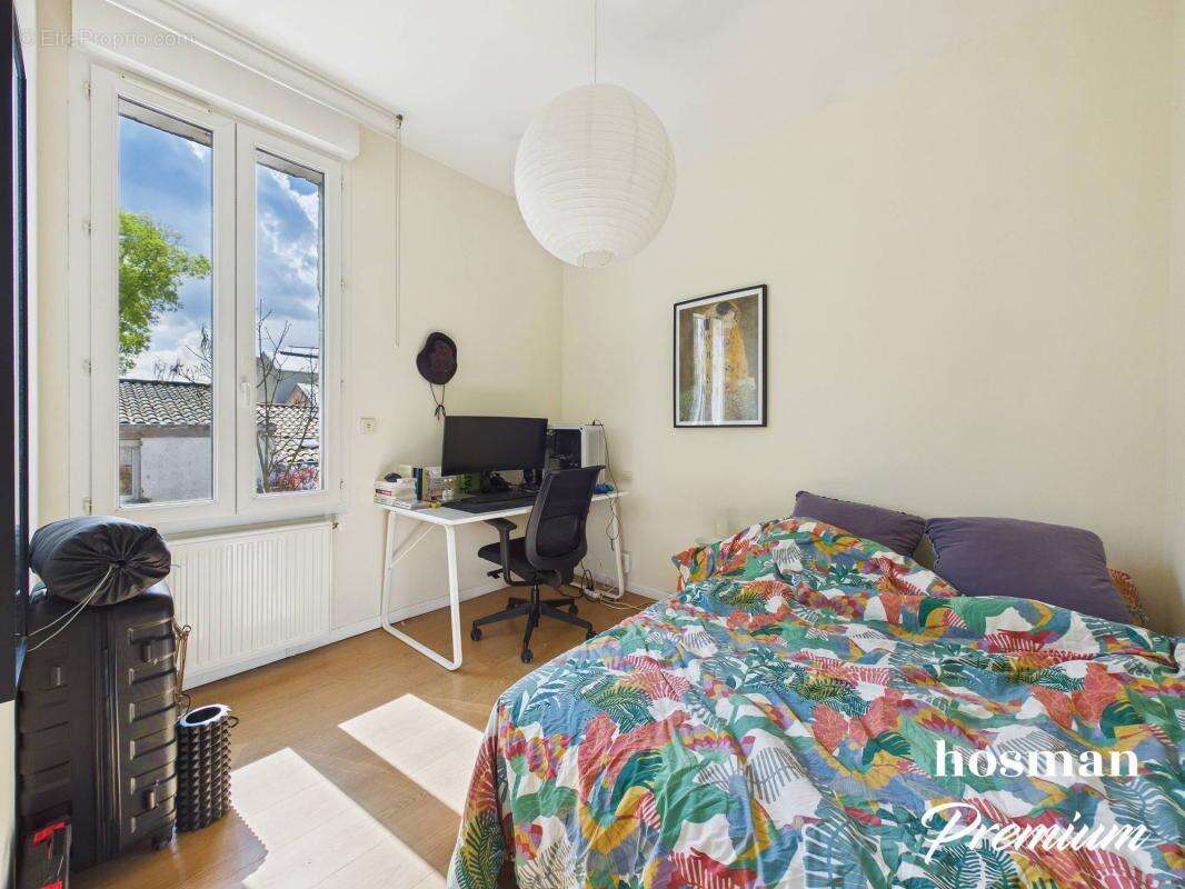 Maison familiale lumineuse 145 m² avec terrasse 36 m² et patio – Sans vis-à-vis – Bordeaux Bastide - photo 13