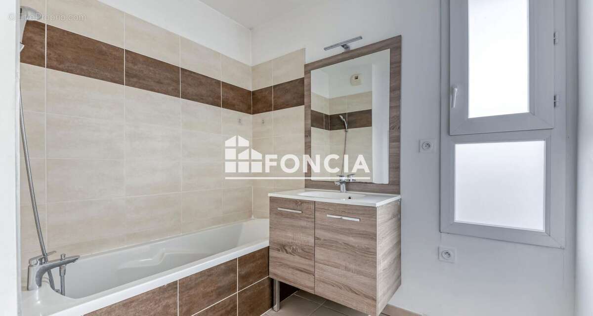 Appartement à VILLEURBANNE