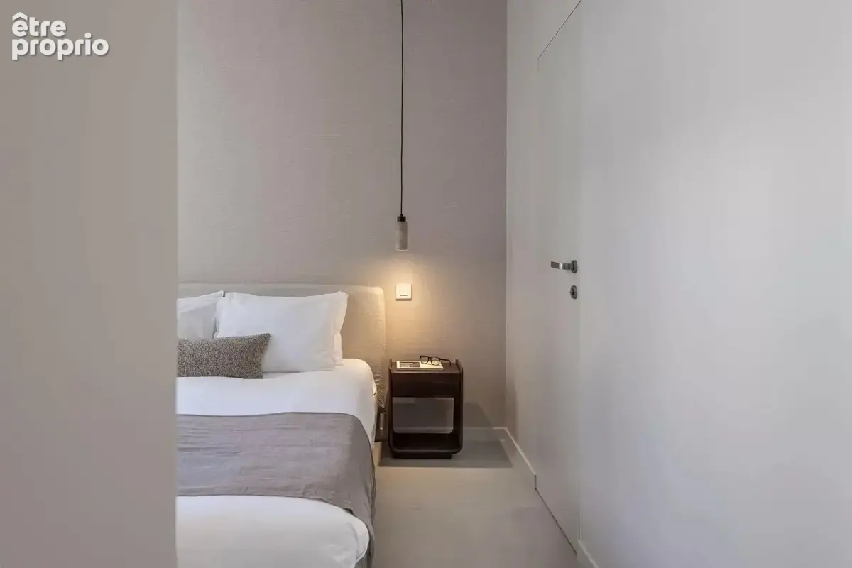 Vente Nice Victor Hugo - Trois Pièces Rénovation Haut de Gamme - Etage élevé - Balcon - photo 9