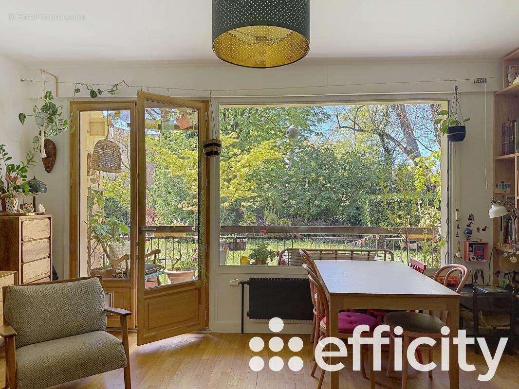 Appartement à LYON-5E