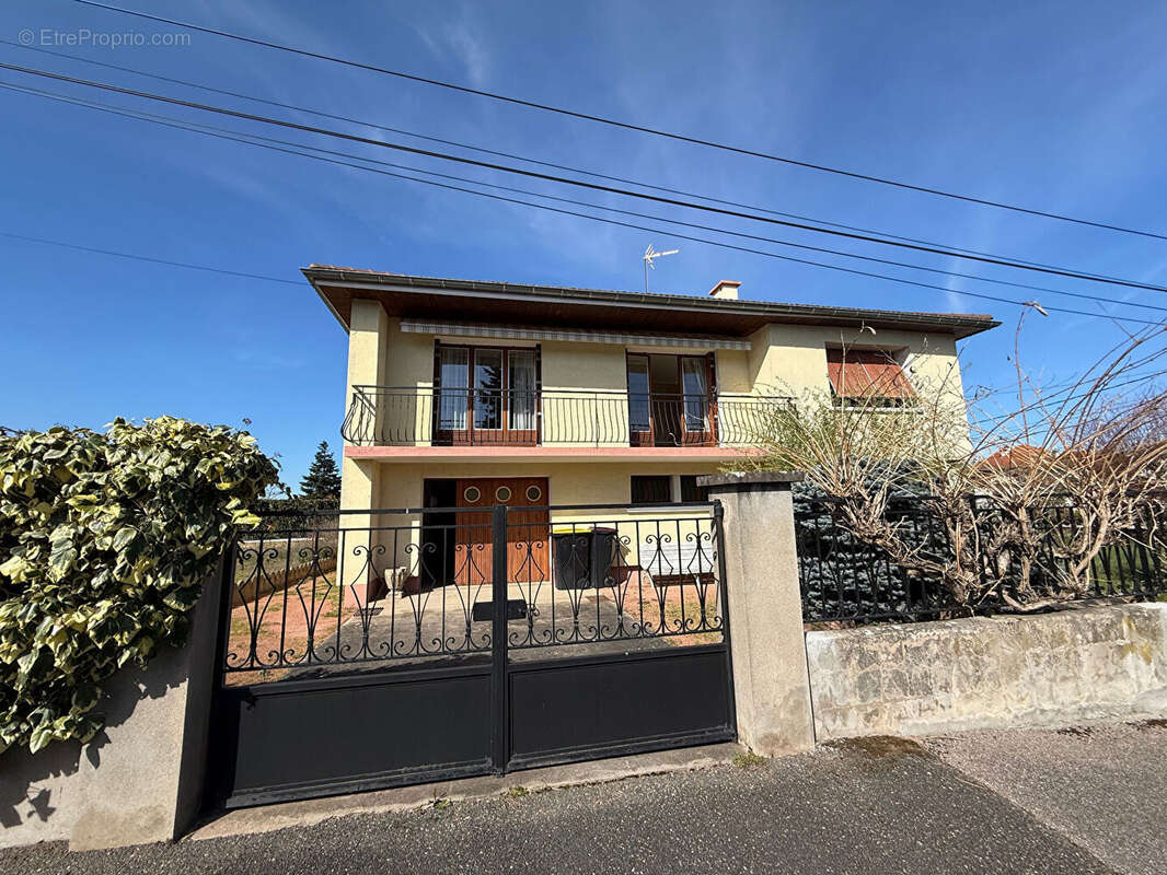 Maison 5 pièce(s) 98 m² Riorges - photo 14