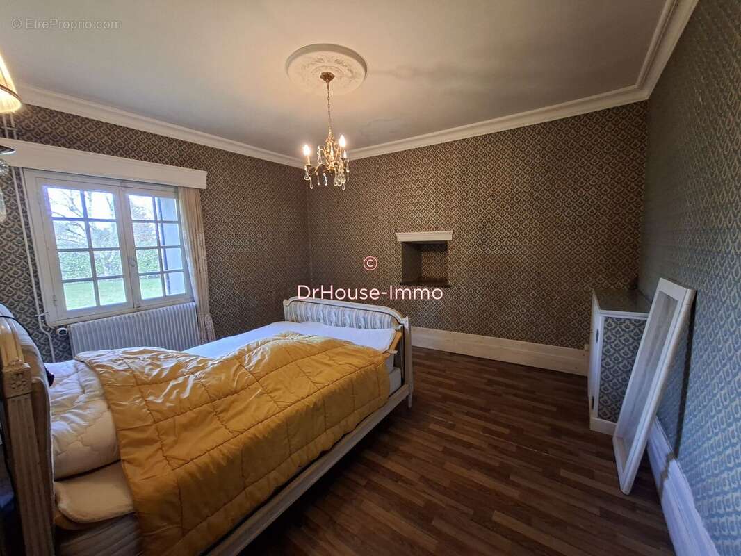 Maison 190 m² à Razac-De-Saussignac  - photo 24