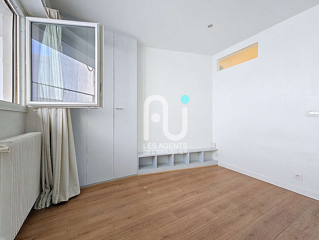 Appartement à ASNIERES-SUR-SEINE