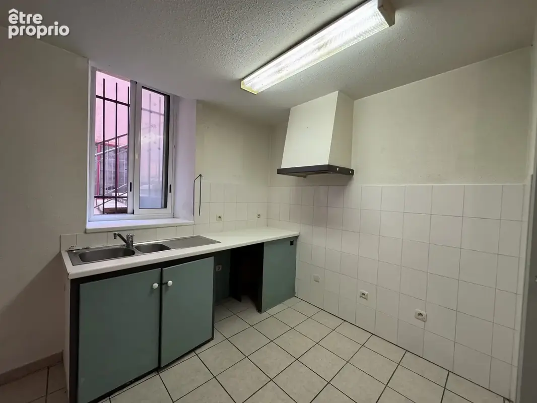 Appartement avec 3 pièces en vente à Port-Vendres (66) - photo 3