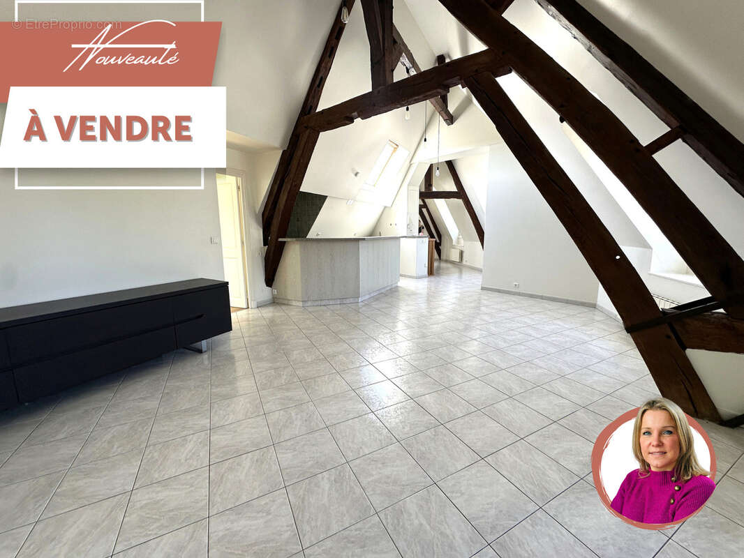 Appartement à HOUDAN