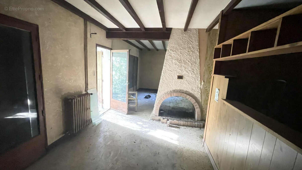 Maison à BOUDOU