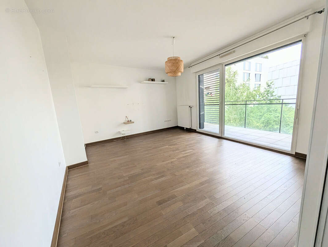 Appartement à COLOMBES