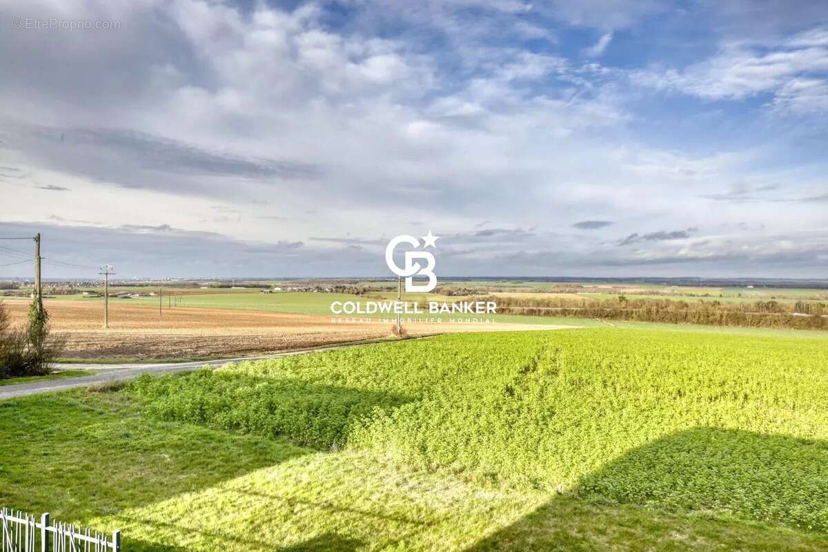 Maison à BLANGY-TRONVILLE