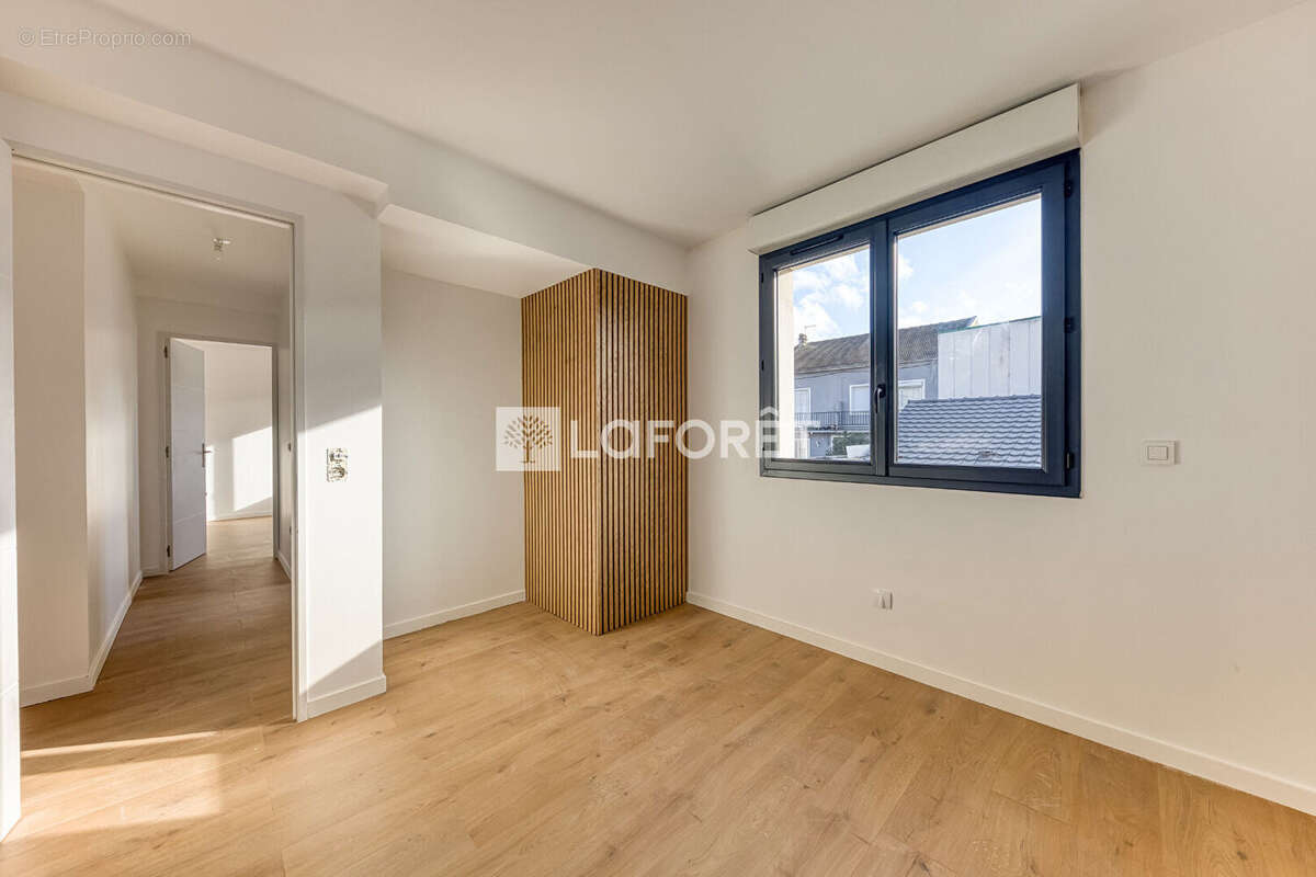 Appartement à PONTAULT-COMBAULT