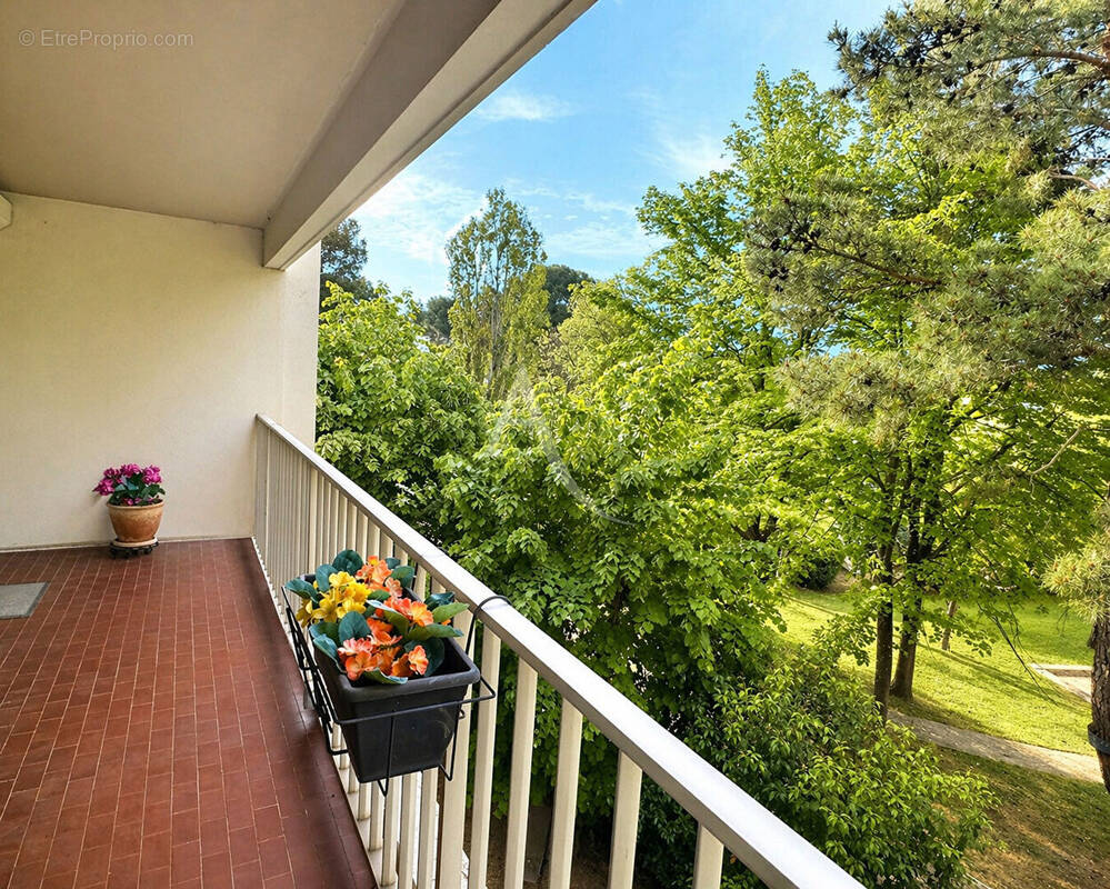 Appartement à MARSEILLE-12E